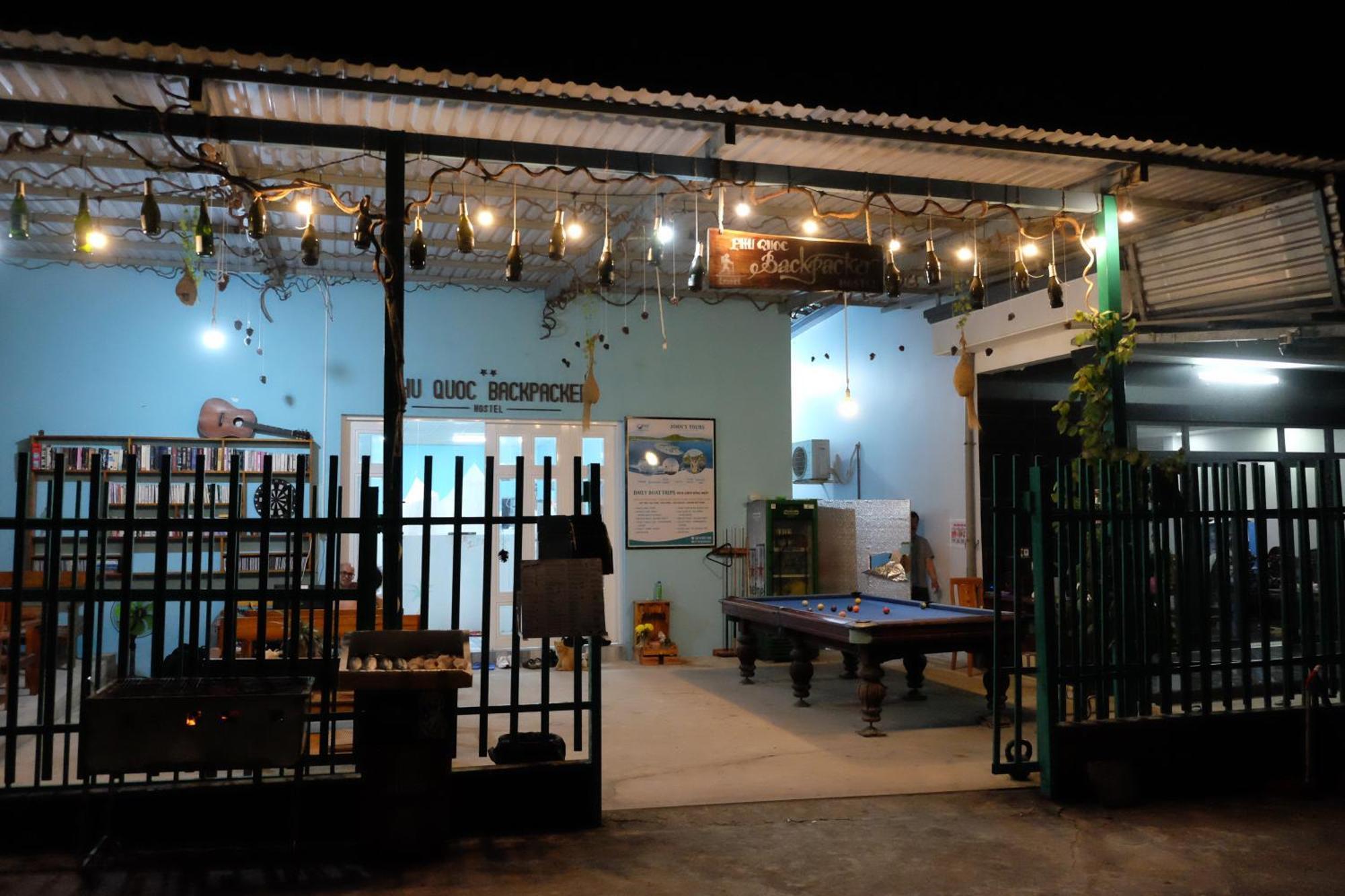 Albergue Phu Quoc Backpacker Exterior foto