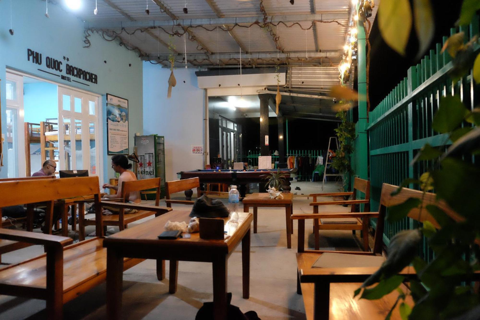 Albergue Phu Quoc Backpacker Exterior foto